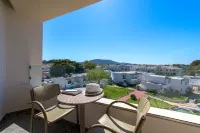 Avra Beach Resort - Merinäköala