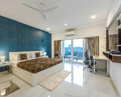 Alaya Stays Midpoint Uno 1 Room Suites Hotels in Chicalim