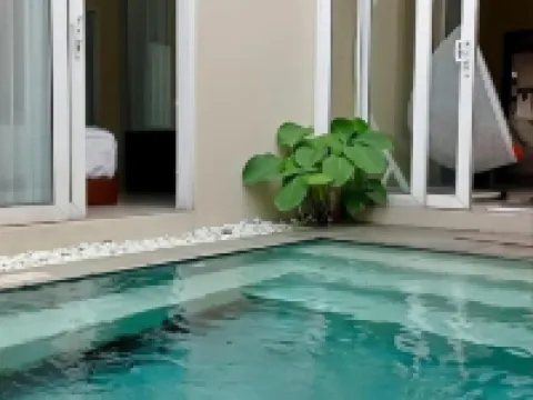 แอบฮายา วิลล่า โรงแรมในโวโนโซโบ