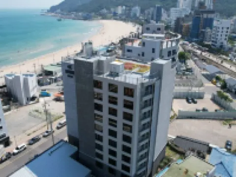 Hound Hotel Songjeong Hotels near Songjeong Beach