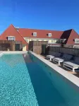 Hotel de Ville - Pools
