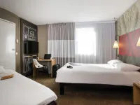 ibis Lyon Caluire Cité Internationale Hotels near Interpol