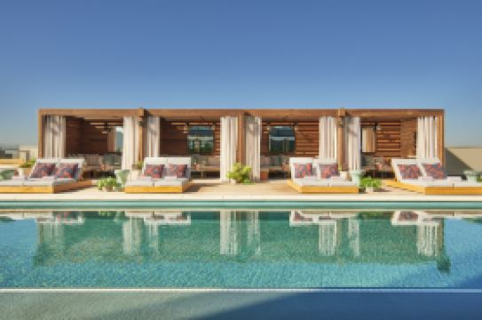 バージン ホテルズ ダラス