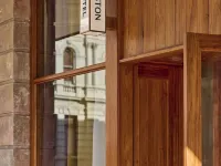 Owston Hotel Hotels near Fremantle Markets