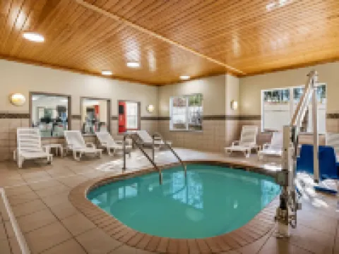 Country Inn & Suites by Radisson, Red Wing, MN Hotels in Goodhue County