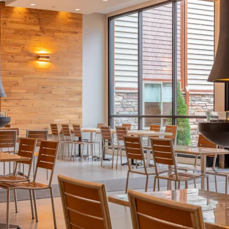 The Chandler at White Mountains, an Ascend Hotel Collection Membe