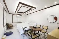 VOVO Hotel