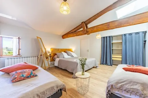 O Domaine du Roussillon - Bed and breakfasts