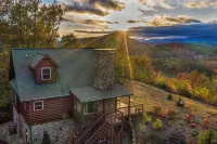 Private Stunning Mtn Views 6 Acres Jetted Tub EV Charger Wifi 15 Min-Lake James