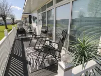 56 Cherry Park Chalet - 4-Star