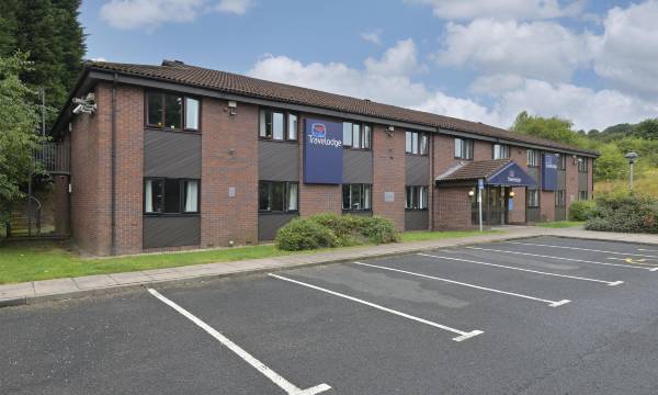 Travelodge Birmingham Oldbury