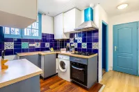GuestReady - Family Retreat Near Paris - Condos