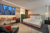LIN Hotel Superior Suite 301 - Condos