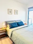 Downtown Condo, Stylish & Comfy - 레지던스
