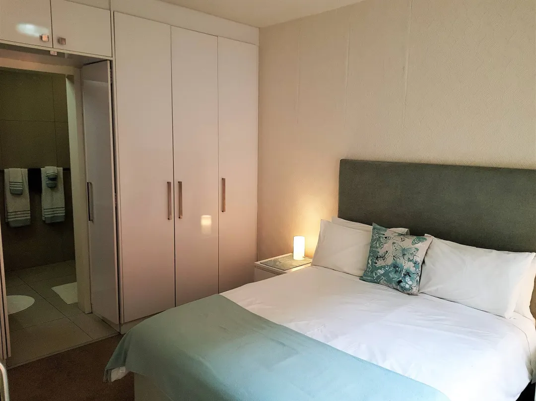 Stylish 1 Br Unit, Pvt Garden, Free Wifi & Parking - Midrand
