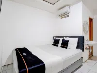 Capital O 95198 Angel Homestay Hotels in Pondok Gede