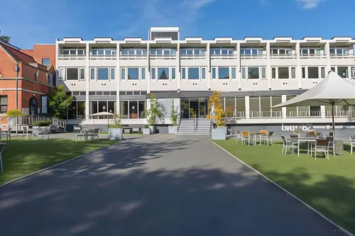 The Lincoln Hotel
