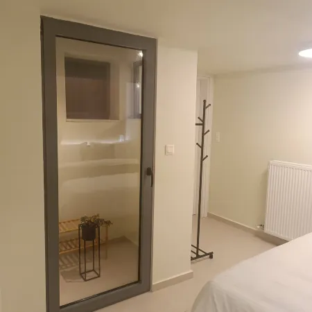 Cozy Apartment in Nea Ionia Greece with Modern Amenities