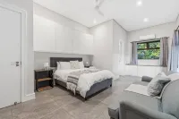 StayNest Guesthouse - Bay House