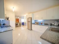 COZY 7BR Villa  BIG POOL  Close to beach! - 4-Sterne