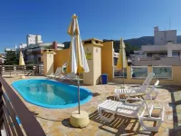 Bombinhas Praia Apart Hotel - Unidade Rua Bem Te VI - parking
