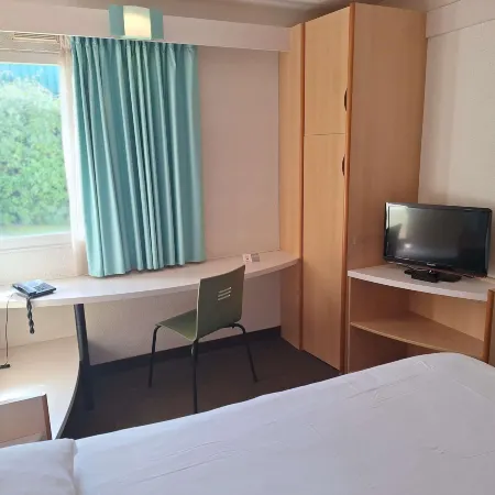 Ibis Setubal