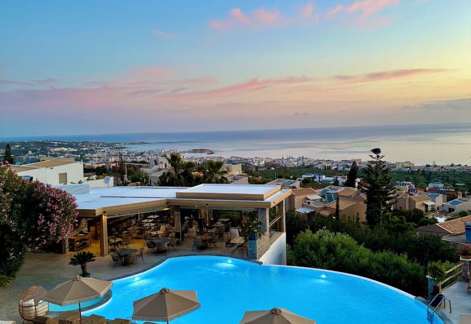 Creta Blue Boutique Hotel - Housity