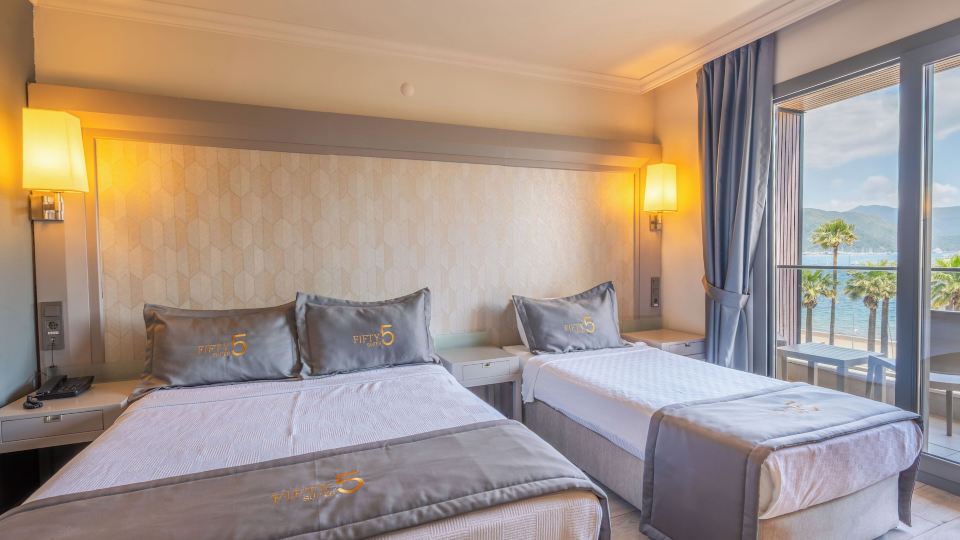 FİFTY5 SUİTE Hotel