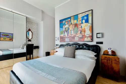 Aiello Rooms