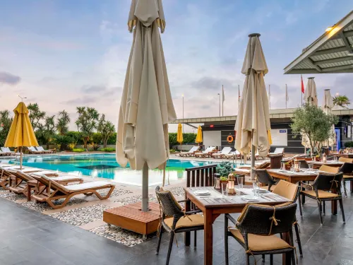 Novotel Istanbul Zeytinburnu - Beach