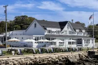 Bluebird Ocean Point Inn