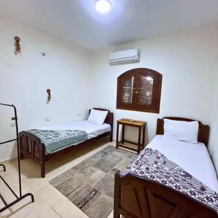 IRA Hostel