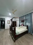 Azure Chameleon House - 2-Star