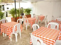 Alojamiento Flamante Bulevar Hotels near Suba