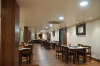 Hotel Sapphire Inn - Breakfast