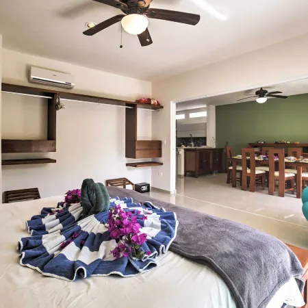 Casa Esmeralda w/ Pool Access & Furnished Patio!