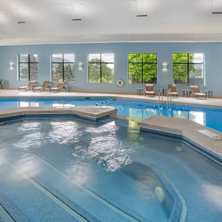 Holiday Inn Express BREEZEWOOD by IHG