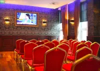 Jackson Court Hotel - 2-Star