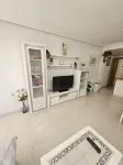 Beautiful bright apartment 5 min walk from the beach and shops - 2 étoiles