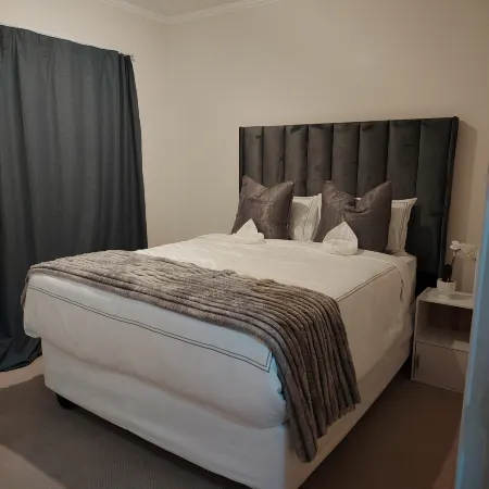 Tranquil 2-Bedroom Apartment in Jackal Creek Golf Estate