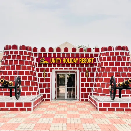 Unity Holiday Resort - Statue of Unity