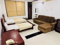 Subhas Tourist Hotel - balcony