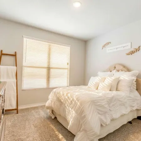 10 Minutes to Stadium Spacious 3BR Gameroom