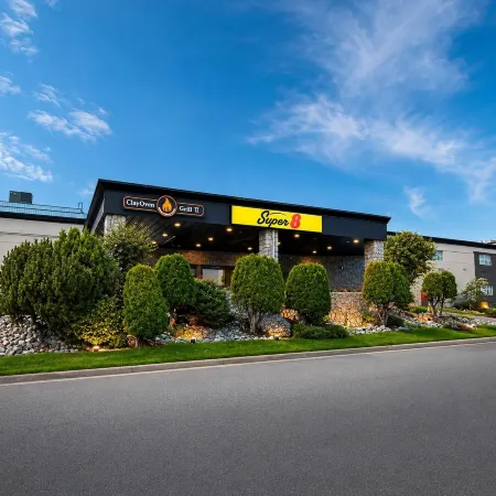 Super 8 by Wyndham Prince George