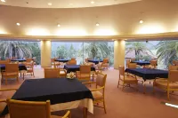 Kamogawa Country Hotel - parking