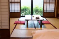 Yakimochiya - Hot Springs