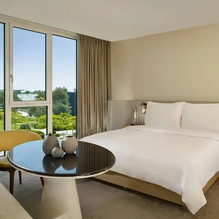 The Ritz-Carlton, Wolfsburg Hotele w: Wolfsburg