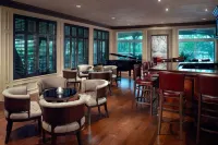 Omni Amelia Island Resort - bar