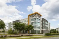 DoubleTree by Hilton Greenville Woodruff Road - bar