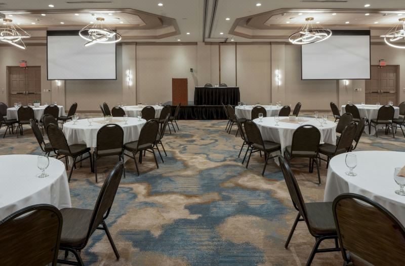 Oshkosh Marriott Waterfront Hotel & Convention Center photo 5